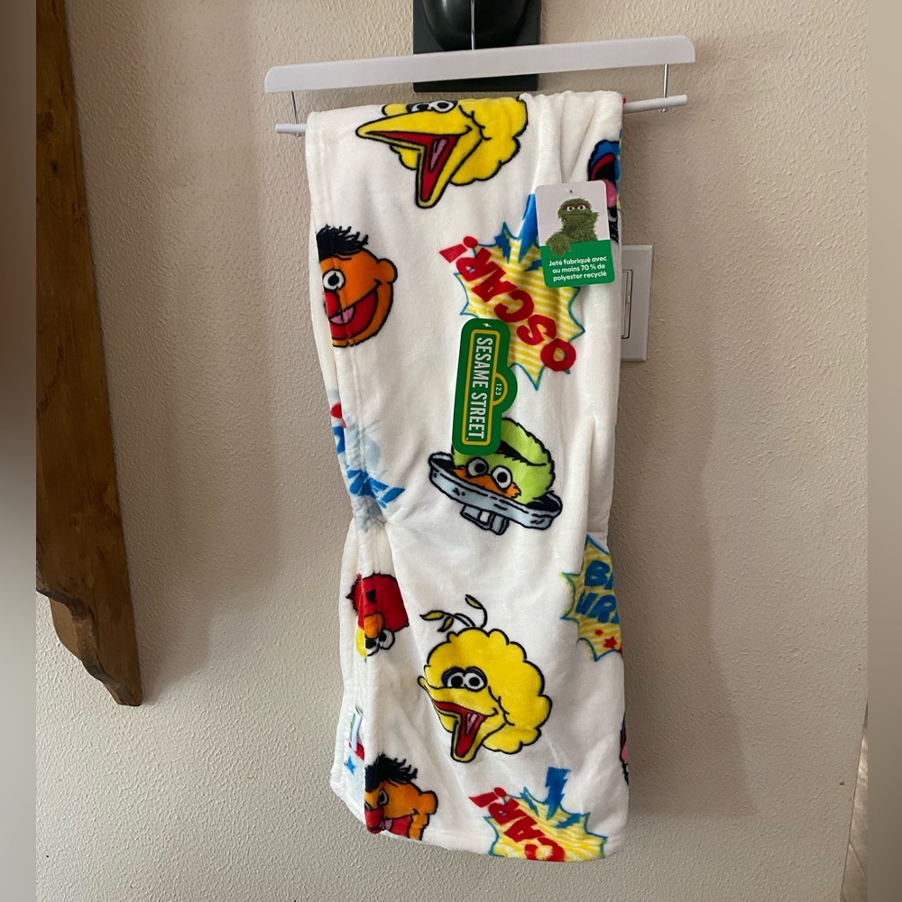 Sesame Street Kids plush throw - incredibly soft!  50”x60” Brand new. LAST ONE!